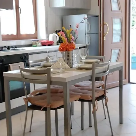 Casa Nina, Lago,montagne, Uliveti