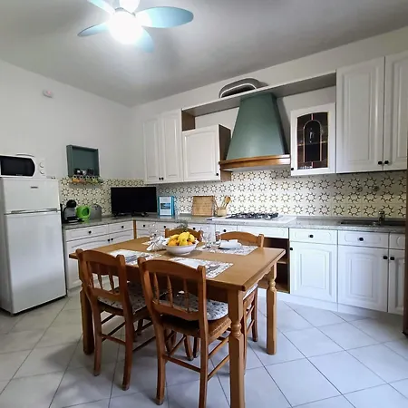 Casa Nina, Lago,montagne, Uliveti * Brenzone sul Garda